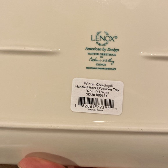 Lenox Cardinal handled hors D’oeurves tray - Picture 7 of 8